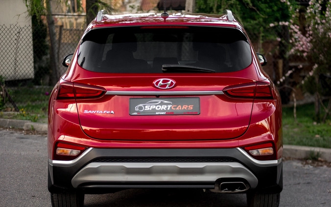 Hyundai Santa Fe cena 104900 przebieg: 17200, rok produkcji 2019 z Debrzno małe 596